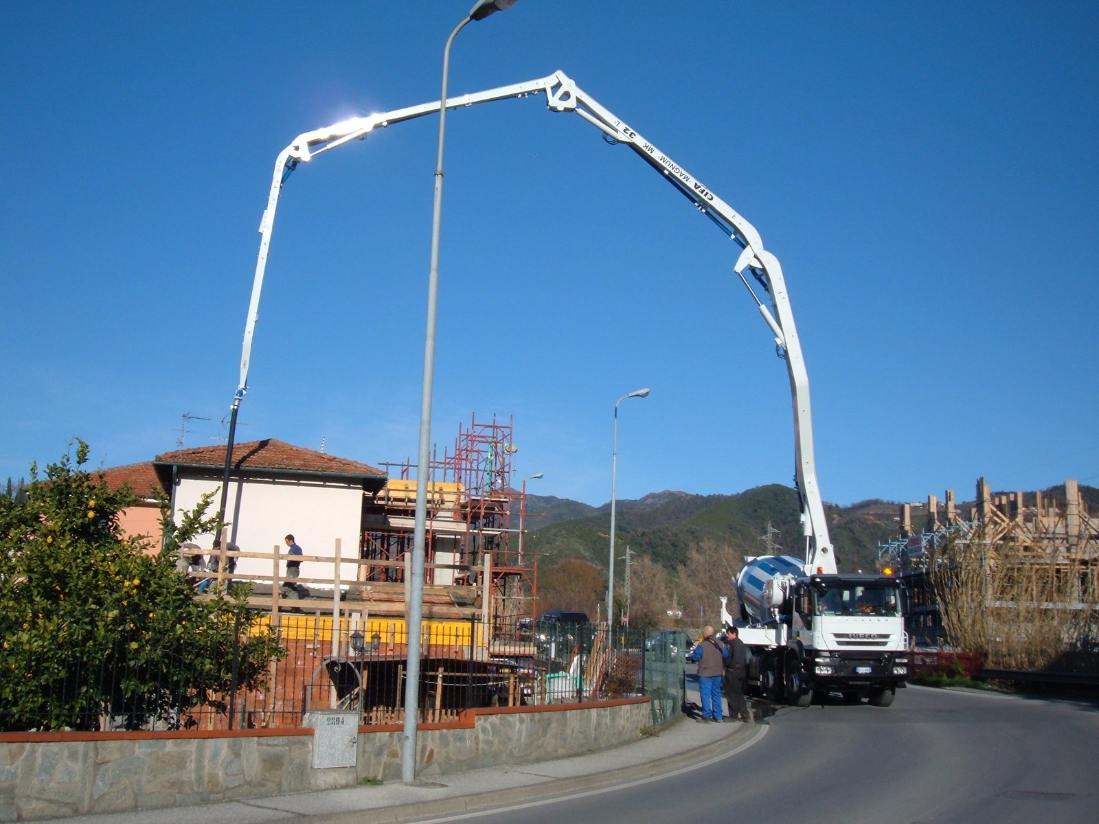 Lavorazione del calcestruzzo Lusardi in cantiere
